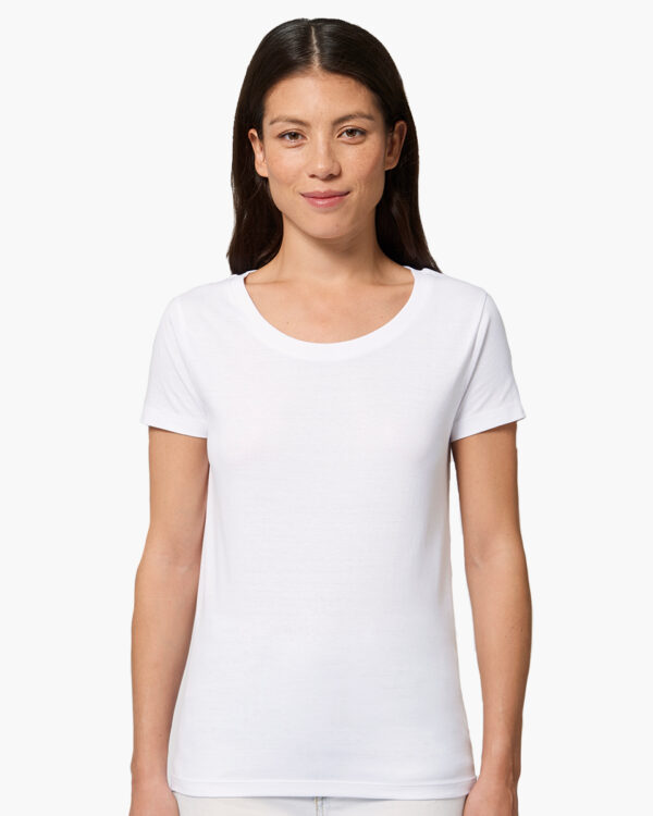 Women's Organic Essential Medium Fit T-shirt